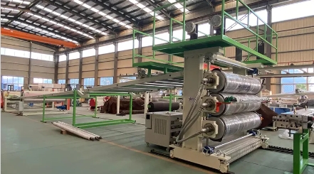 Applicazione pratica della tecnologia di estrusione ad alta efficienza e risparmio energetico nelle linee di produzione di lastre PS