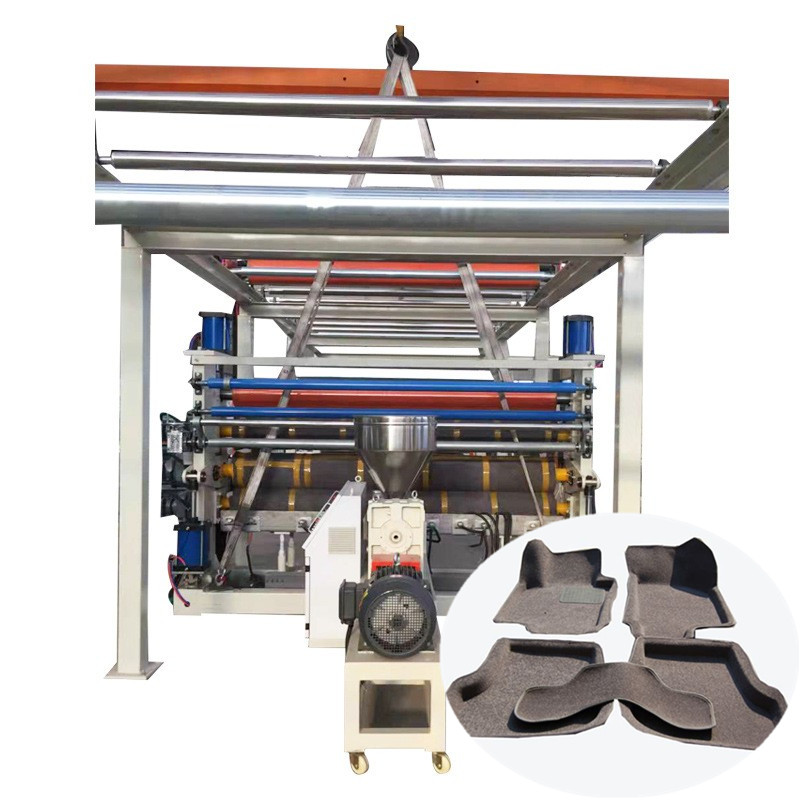 Macchina per termoformatura e laminazione TPE per tappetini per auto